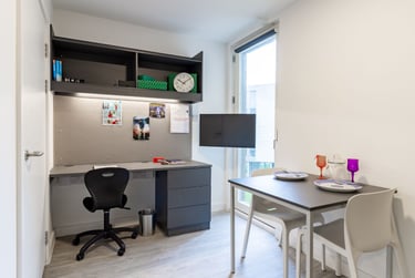 Gold Studio at Benedict's Gate, 71 St Benedict's Street, City Centre, Norwich, NR24FB - Image 2